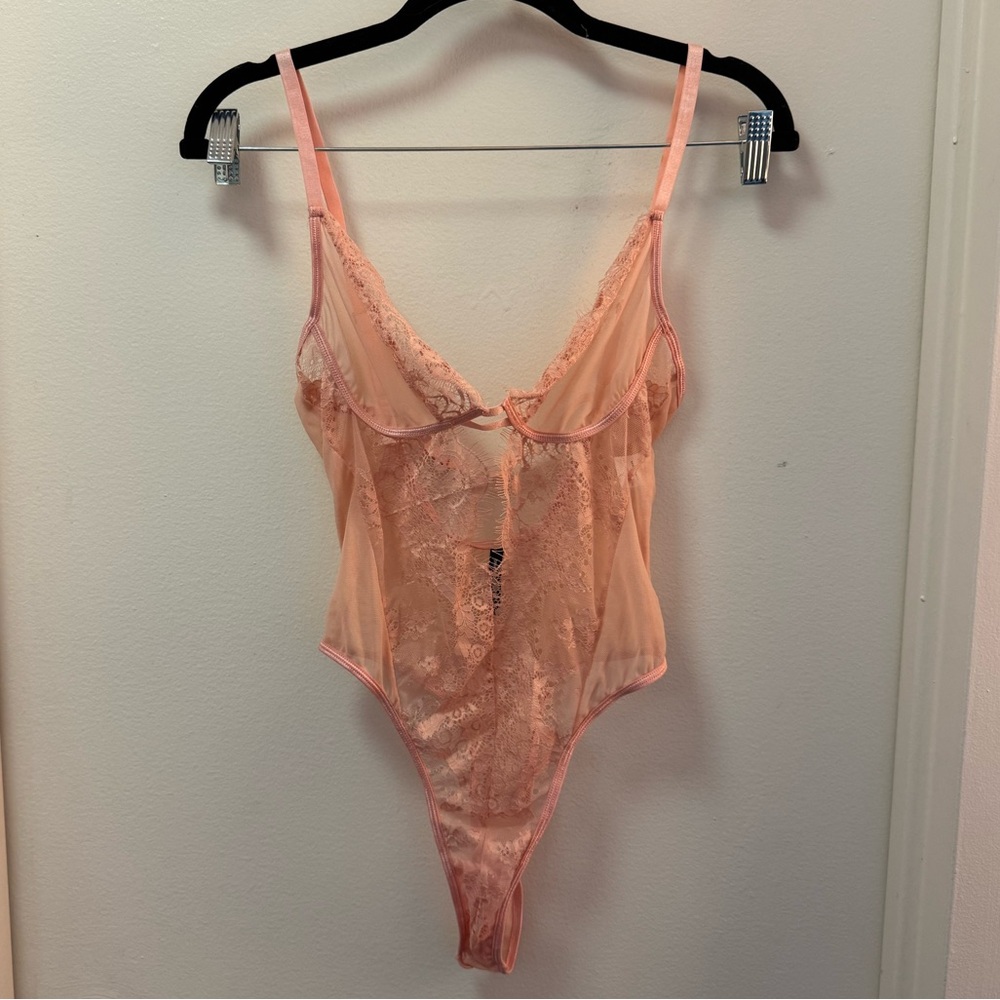 NWOT PrettyLittleThing Pink Sheer Bodysuit | Feminine Going Out Top